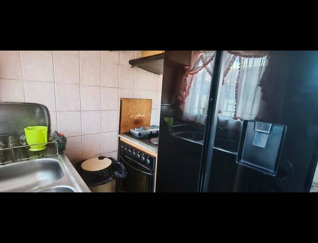 3 BEDROOM HOUSE FOR SALE IN PHILIP NEL PARK
